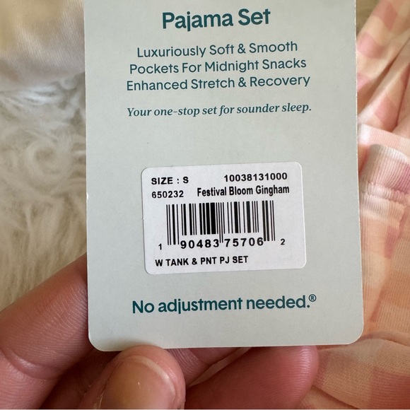 Tommy John Women’s Gingham Power Nap Tank & Pant Set - Picture 6 of 6